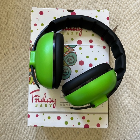 Friday Baby Earmuffs - Picture 1 of 1